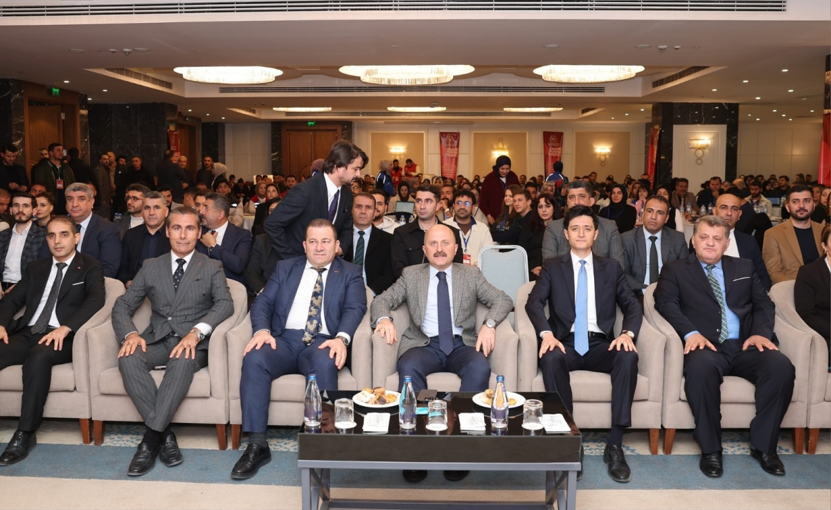 Gençler Geleceğe Dair Vizyonlarını Ortaya Koydu